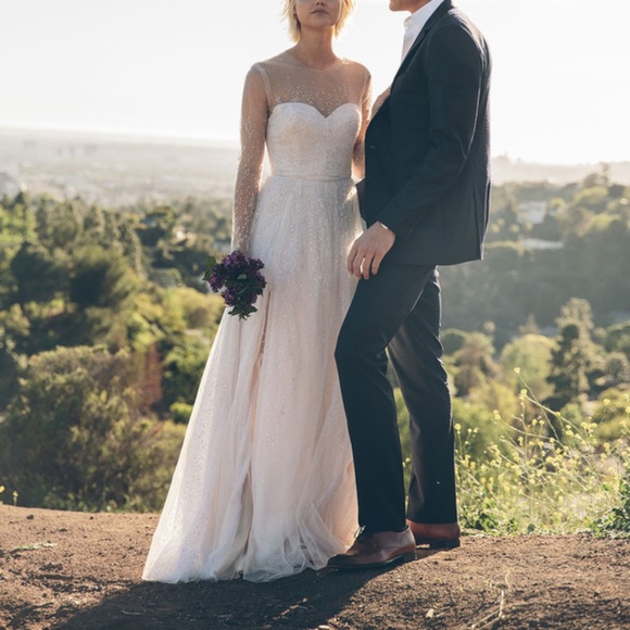 Floravere O'Hara Wedding Dress - Picture 1 of 6